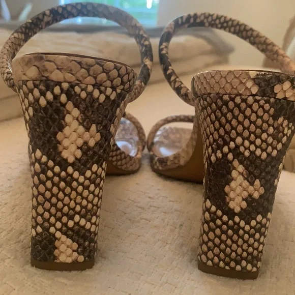 Steve Madden Sandals - Picture 3 of 5